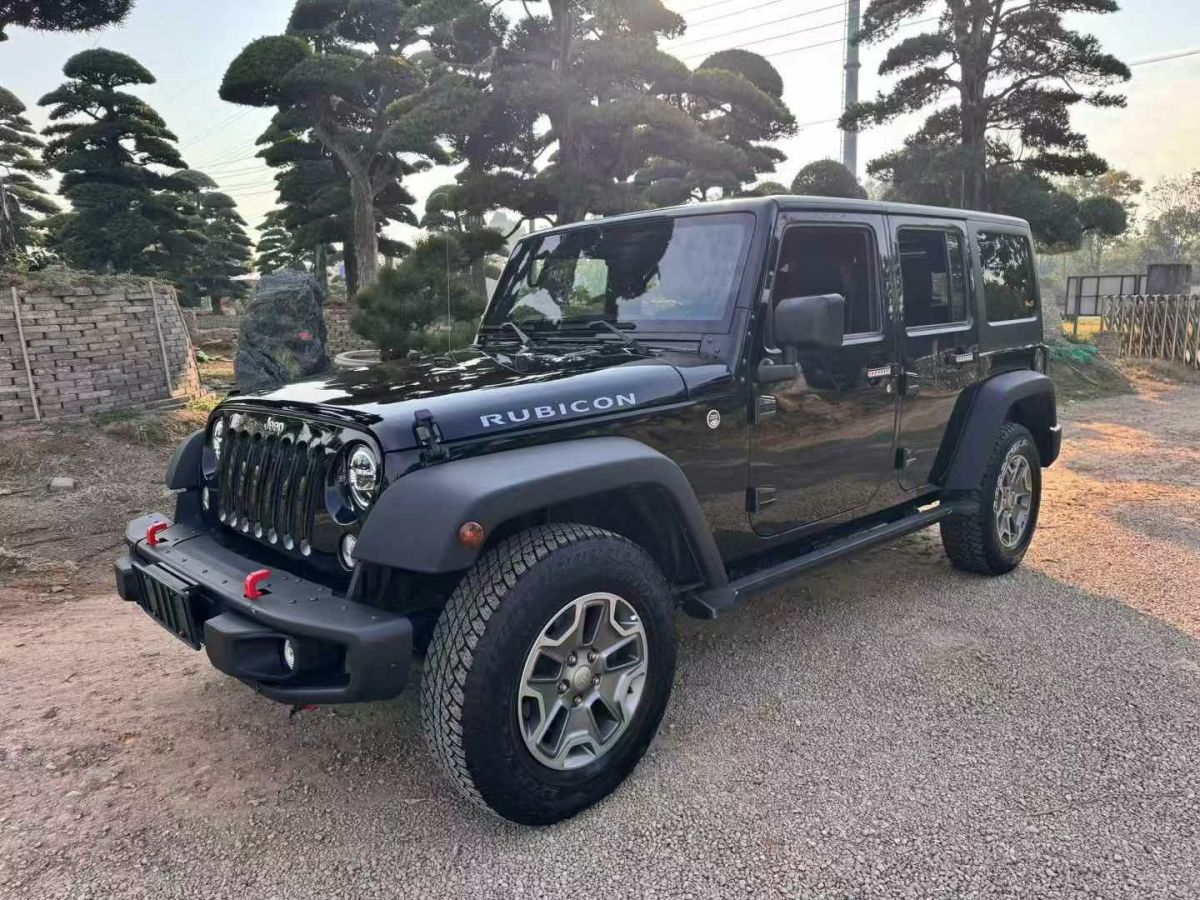 Jeep 牧馬人  2017款 2.8TD Sahara 四門舒享版圖片