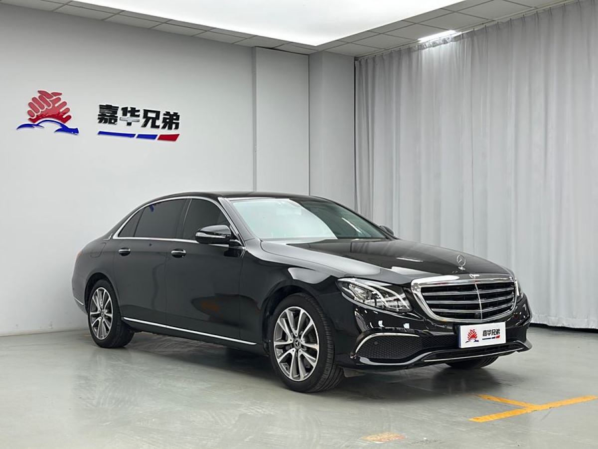 奔馳 奔馳E級(jí)  2019款 改款 E 300 L 豪華型圖片