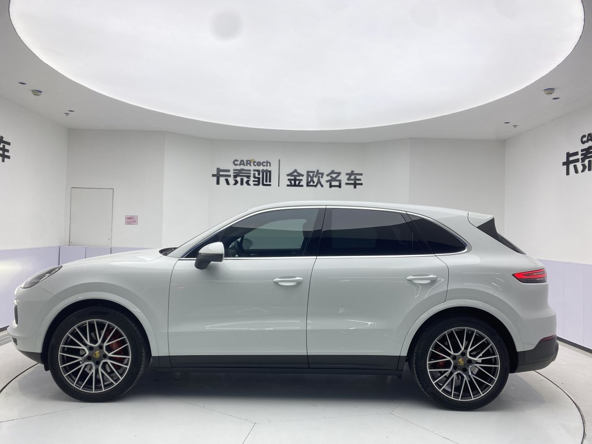 保時(shí)捷 Cayenne  2019款 Cayenne 3.0T圖片