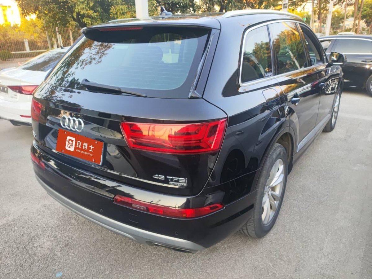 奧迪 奧迪Q7  2016款 45 TFSI 技術(shù)型圖片