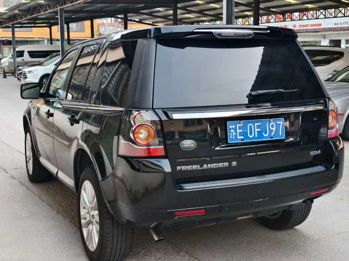 路虎 神行者2  2013款 2.0T Si4 HSE汽油版圖片