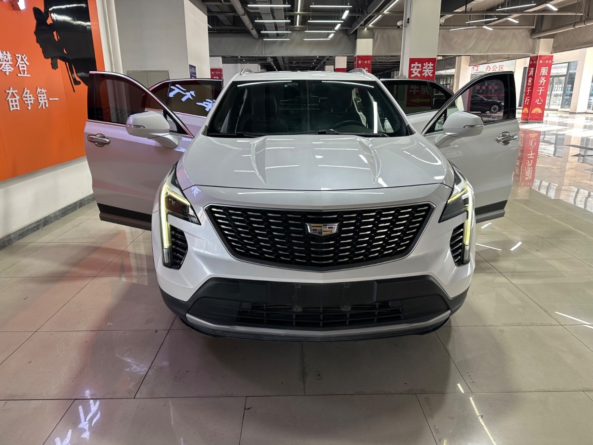 凱迪拉克 XT4  2018款 28T 兩驅(qū)領(lǐng)先型圖片