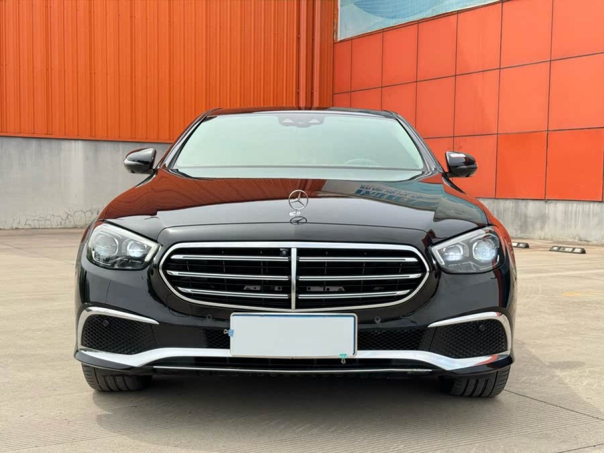 奔馳 奔馳E級(jí)  2021款 改款 E 300 L 豪華型圖片
