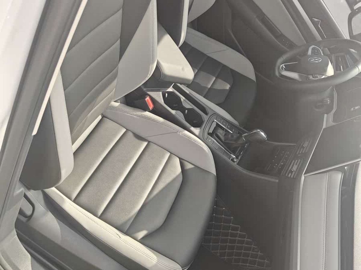 大眾 寶來  2024款 300TSI DSG尊行版圖片