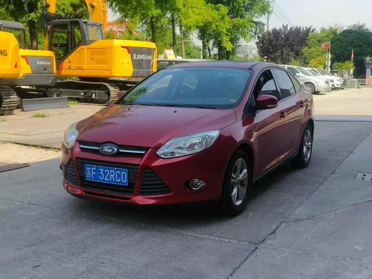 福特 ?？怂? 2015款 2.0T ST 標(biāo)準(zhǔn)版圖片
