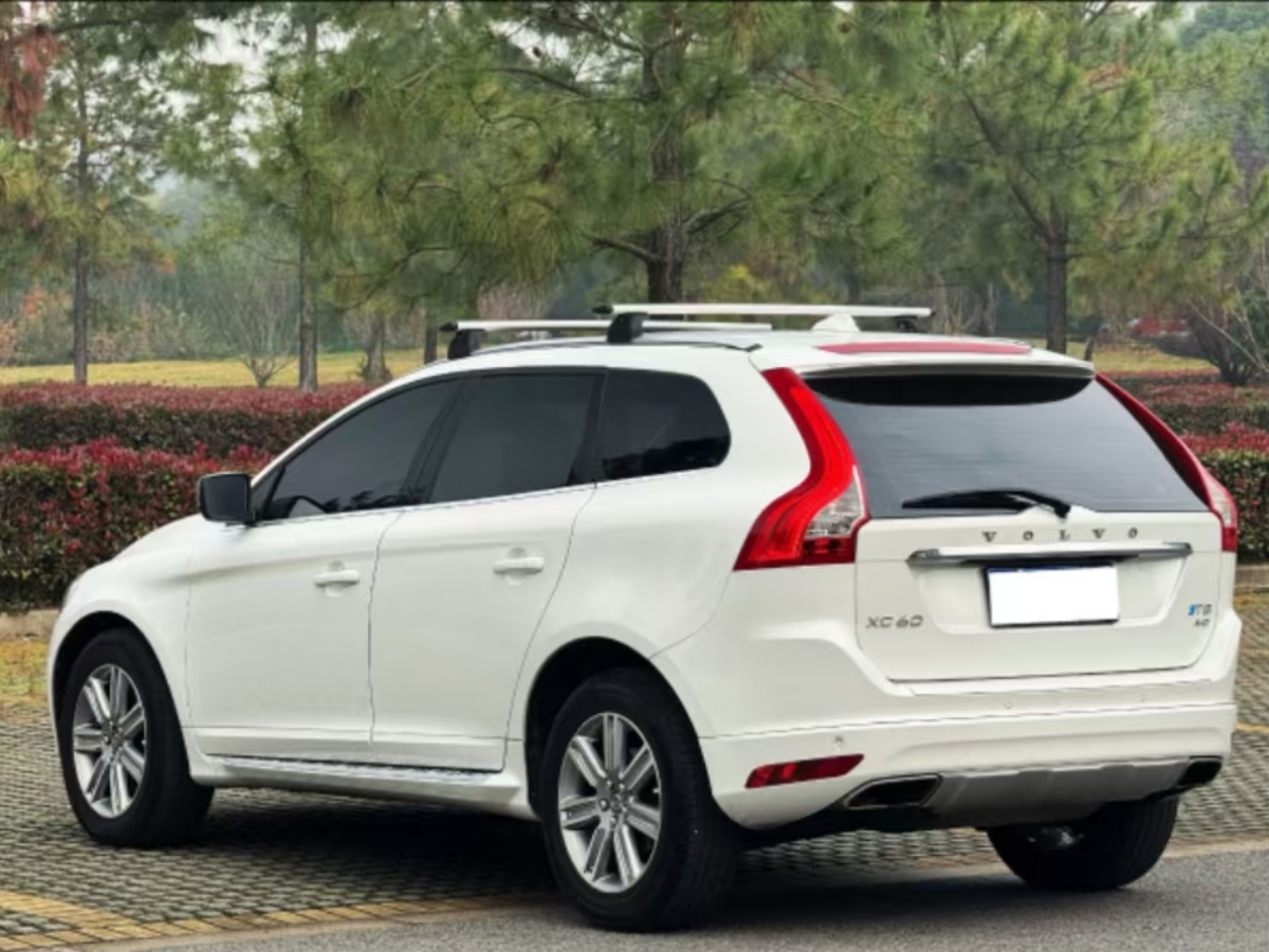 沃爾沃 XC60  2017款 T5 AWD 智進(jìn)版圖片