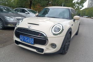 MINI MINI 2.0T COOPER S 經(jīng)典派 五門版