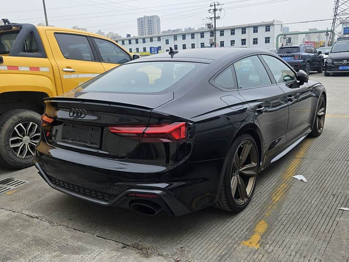 奧迪 奧迪RS 5  2021款 RS5 Sportback 暗金版圖片