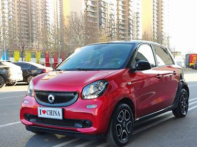 2019年2月 smart forfour 0.9T 66千瓦先鋒版圖片