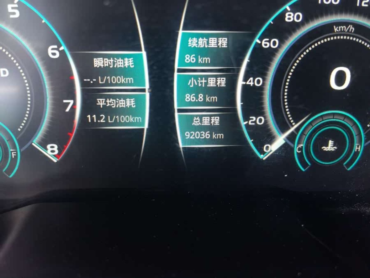 眾泰 T700  2017款 1.8T 雙離合尊享型圖片