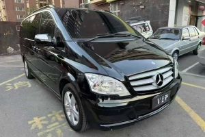 V級(jí) 奔馳 V 260 L 尊貴加長(zhǎng)版