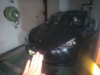 2020年11月 特斯拉 Model 3 改款 標(biāo)準(zhǔn)續(xù)航后驅(qū)升級版圖片