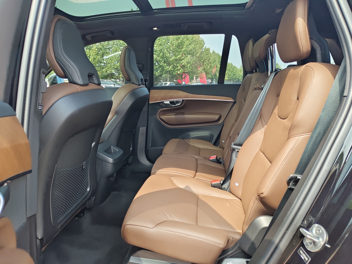 2024年7月沃爾沃 XC90  2024款 B5 智行豪華版 5座