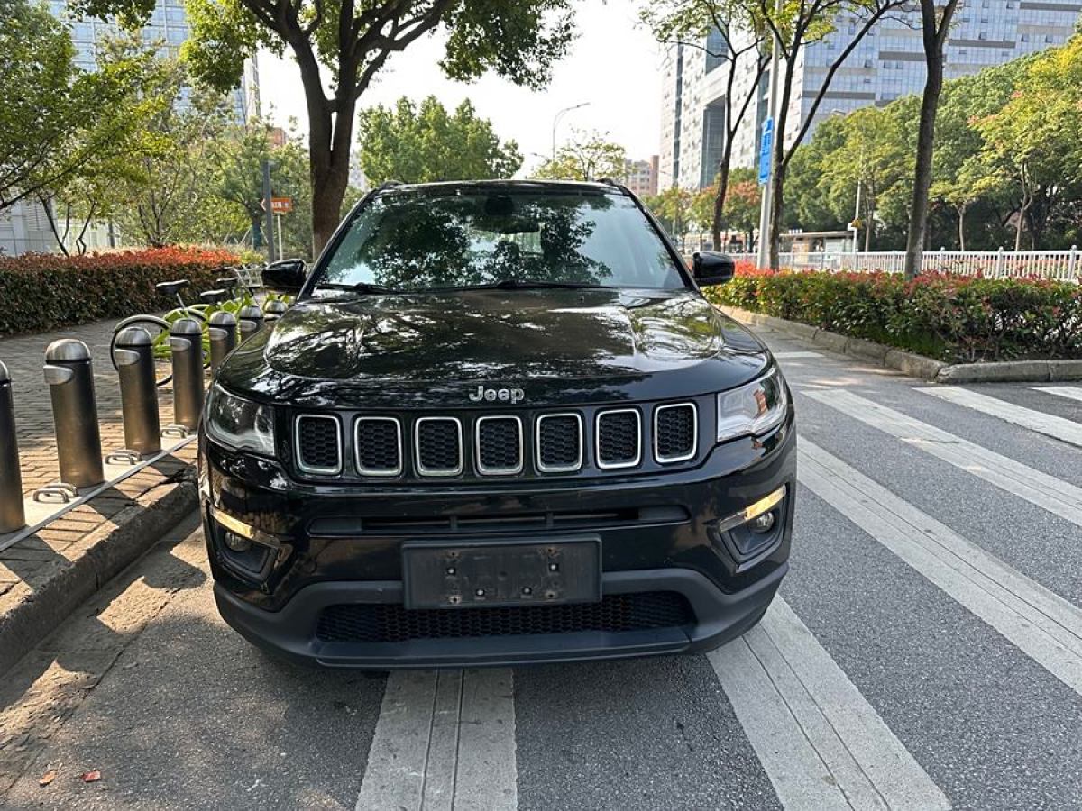 2018年3月Jeep 指南者  2017款 200T 自動(dòng)家享版