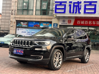 Jeep 大指揮官 2.0T 四驅(qū)尊享導(dǎo)航版圖片