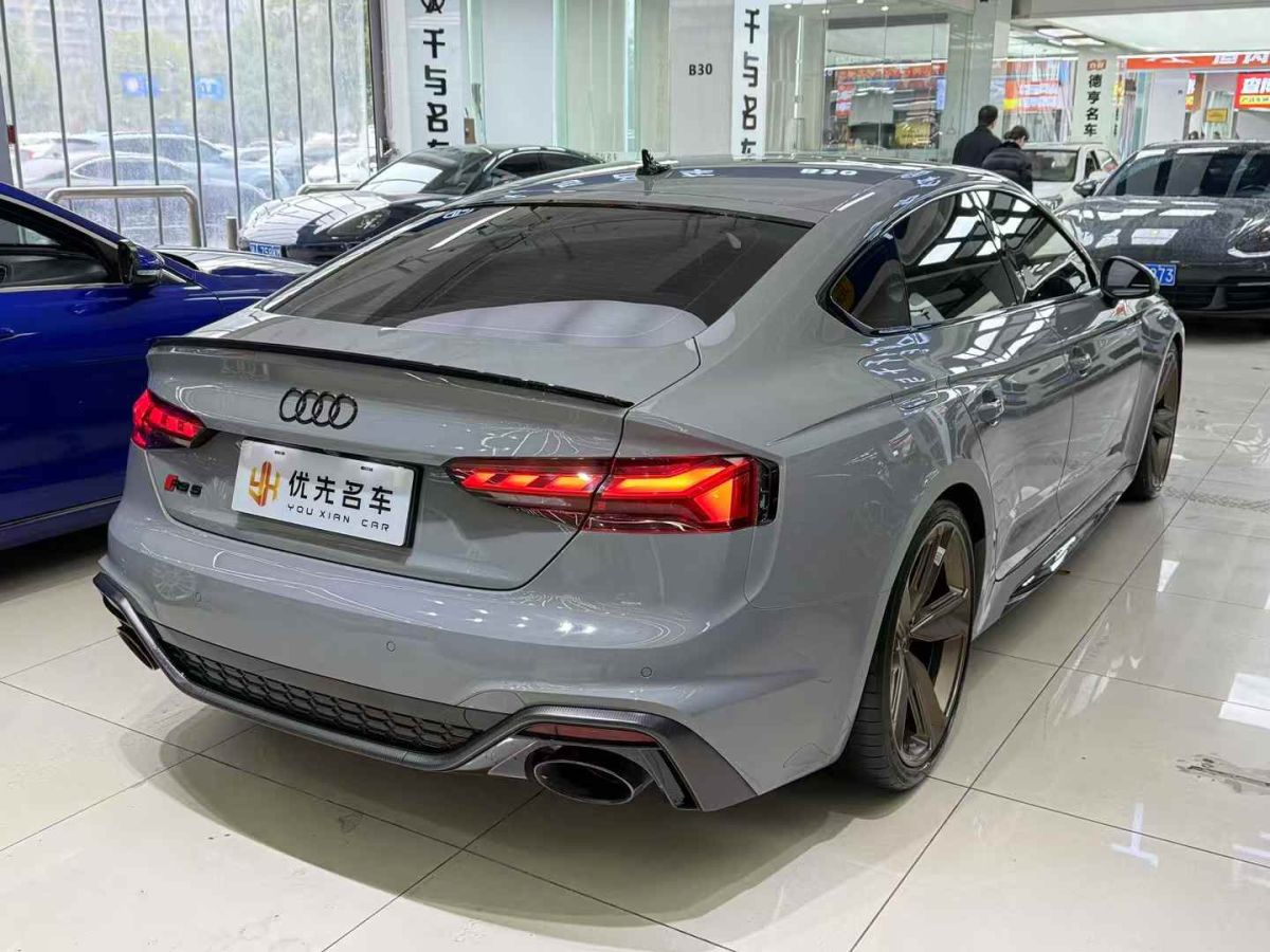 奧迪 奧迪RS 5  2021款 RS5 Coupe 暗金版圖片