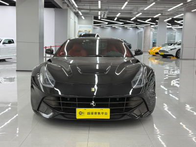 2015年1月 法拉利 F12berlinetta 6.3L 標(biāo)準(zhǔn)型圖片