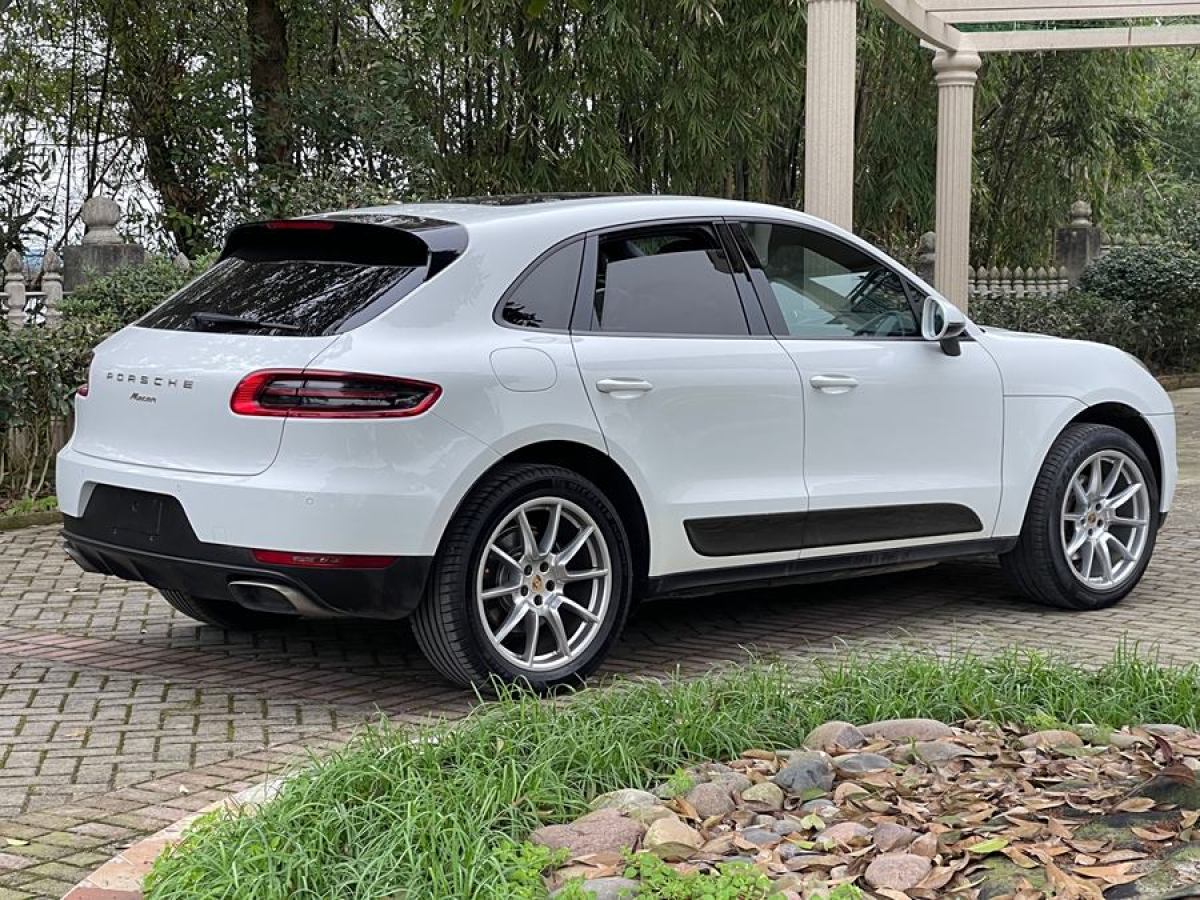 保時(shí)捷 Macan  2014款 Macan 2.0T圖片