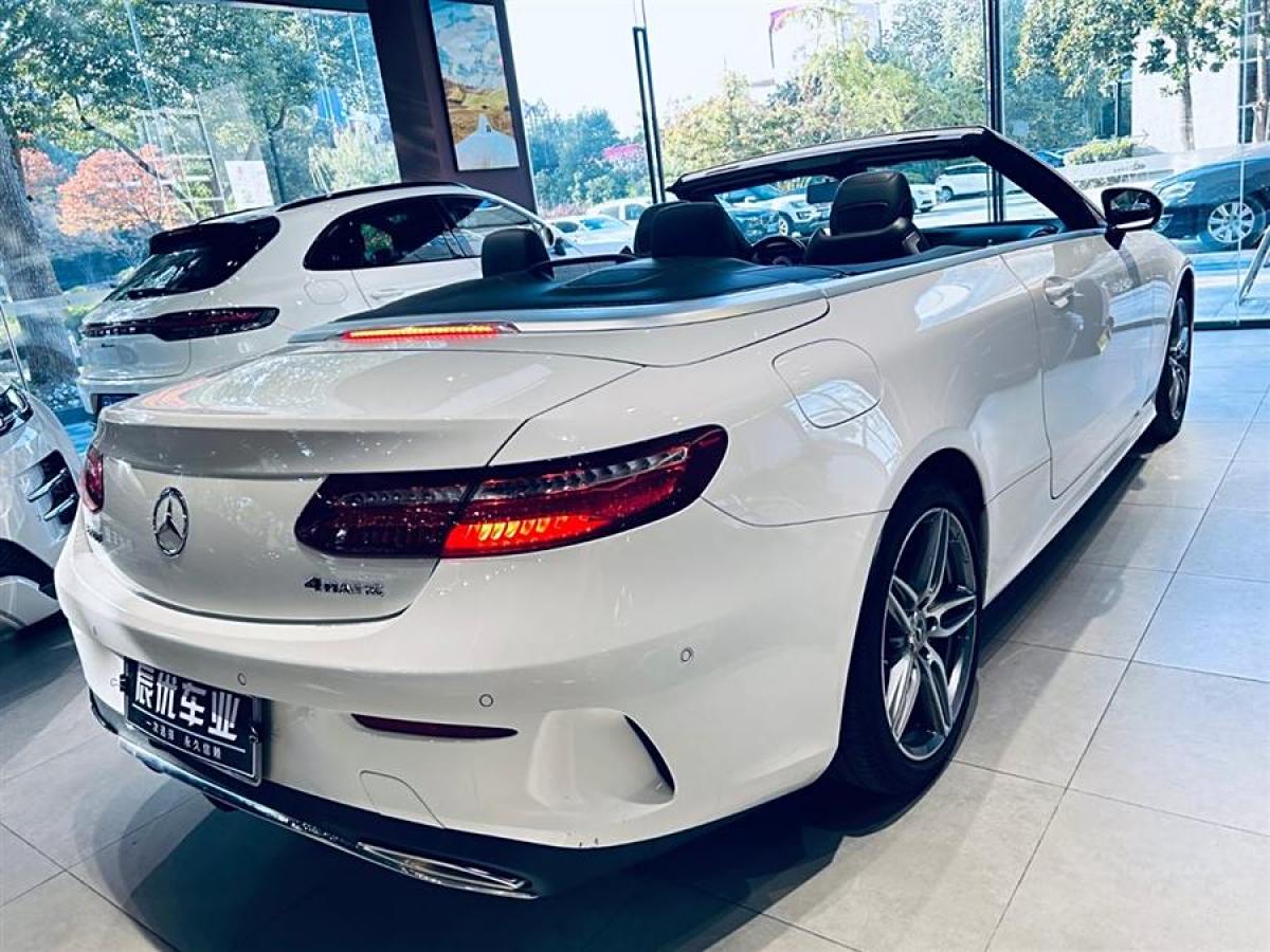 奔馳 奔馳E級(jí)  2018款 E 200 4MATIC 敞篷轎跑車圖片