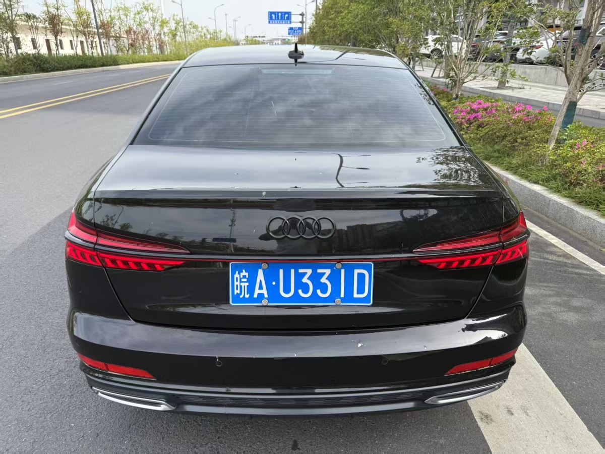 奧迪 奧迪A6L  2022款 45 TFSI quattro 臻選動感型圖片