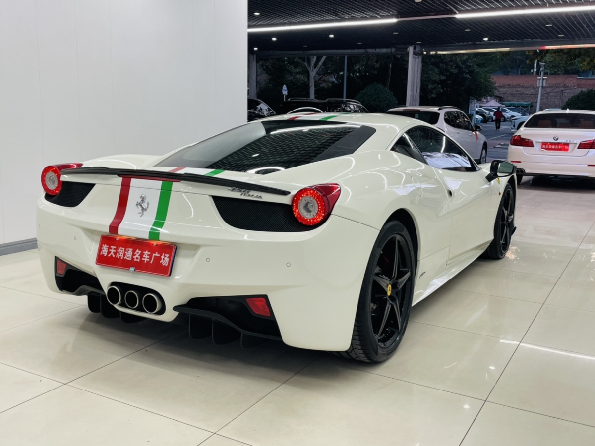 2014年05月法拉利 458  2011款 4.5L Italia