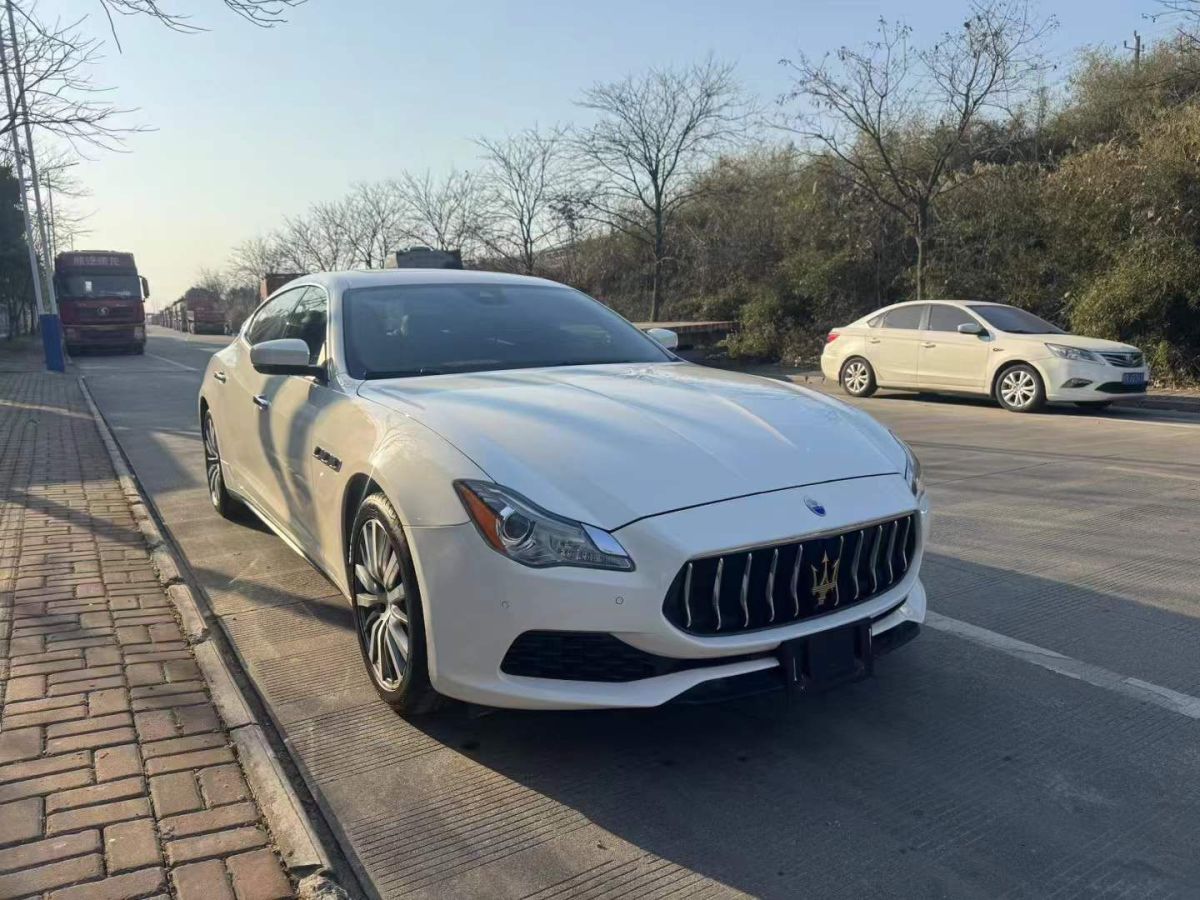 瑪莎拉蒂 總裁  2018款 3.0T 350Hp 標(biāo)準(zhǔn)版圖片