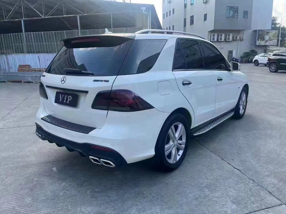 奔驰 ML级  2000款 ML320 3.2图片