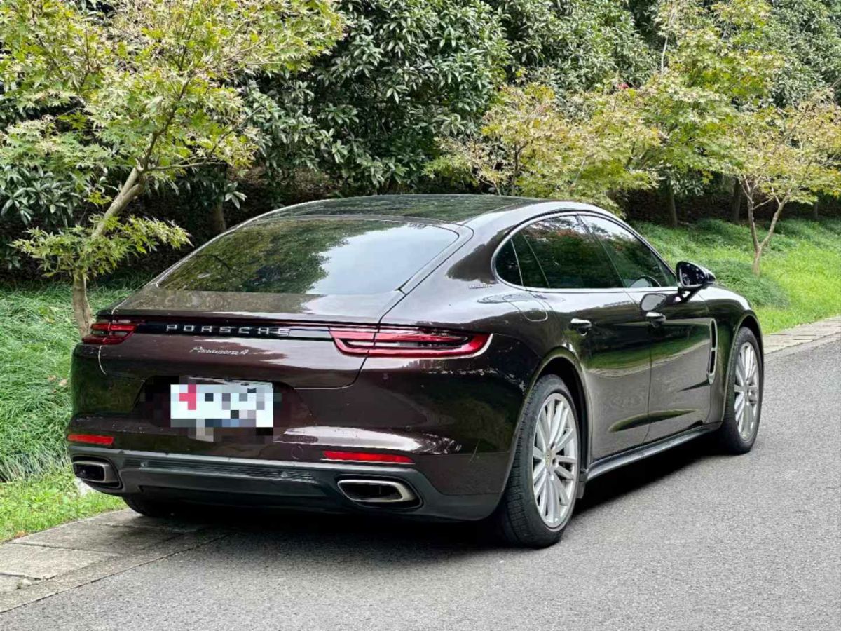 2020年1月保時捷 Panamera 