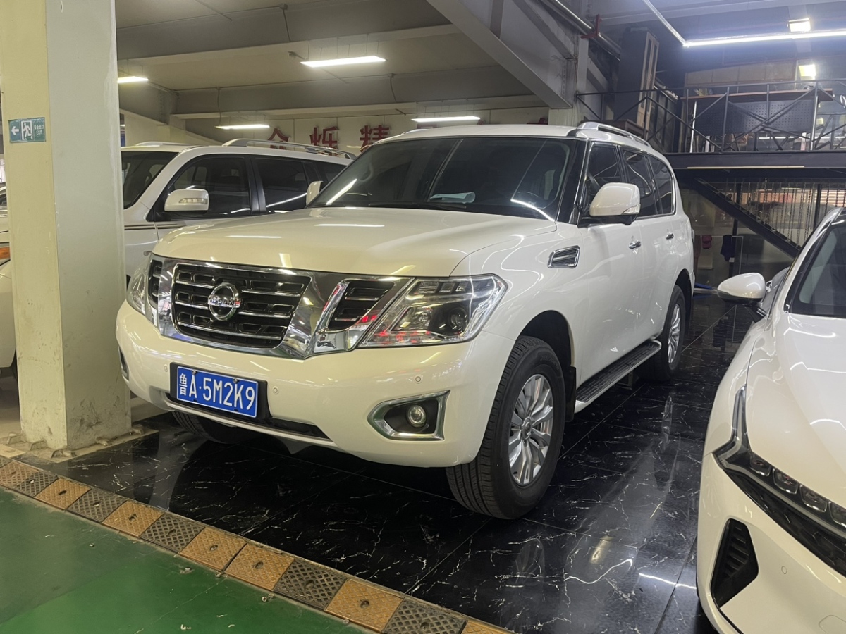 日產(chǎn) 途樂(lè)  2018款 4.0L 領(lǐng)英型圖片
