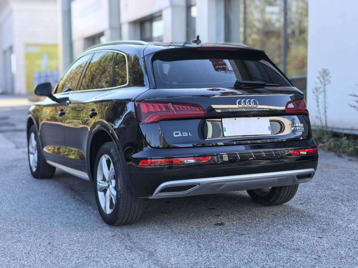 奧迪 奧迪Q5L  2020款 改款 40 TFSI 榮享進取型圖片