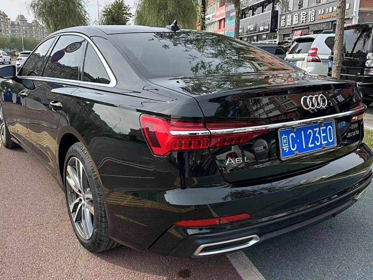 奧迪 奧迪A6L  2019款 45 TFSI 臻選動(dòng)感型圖片