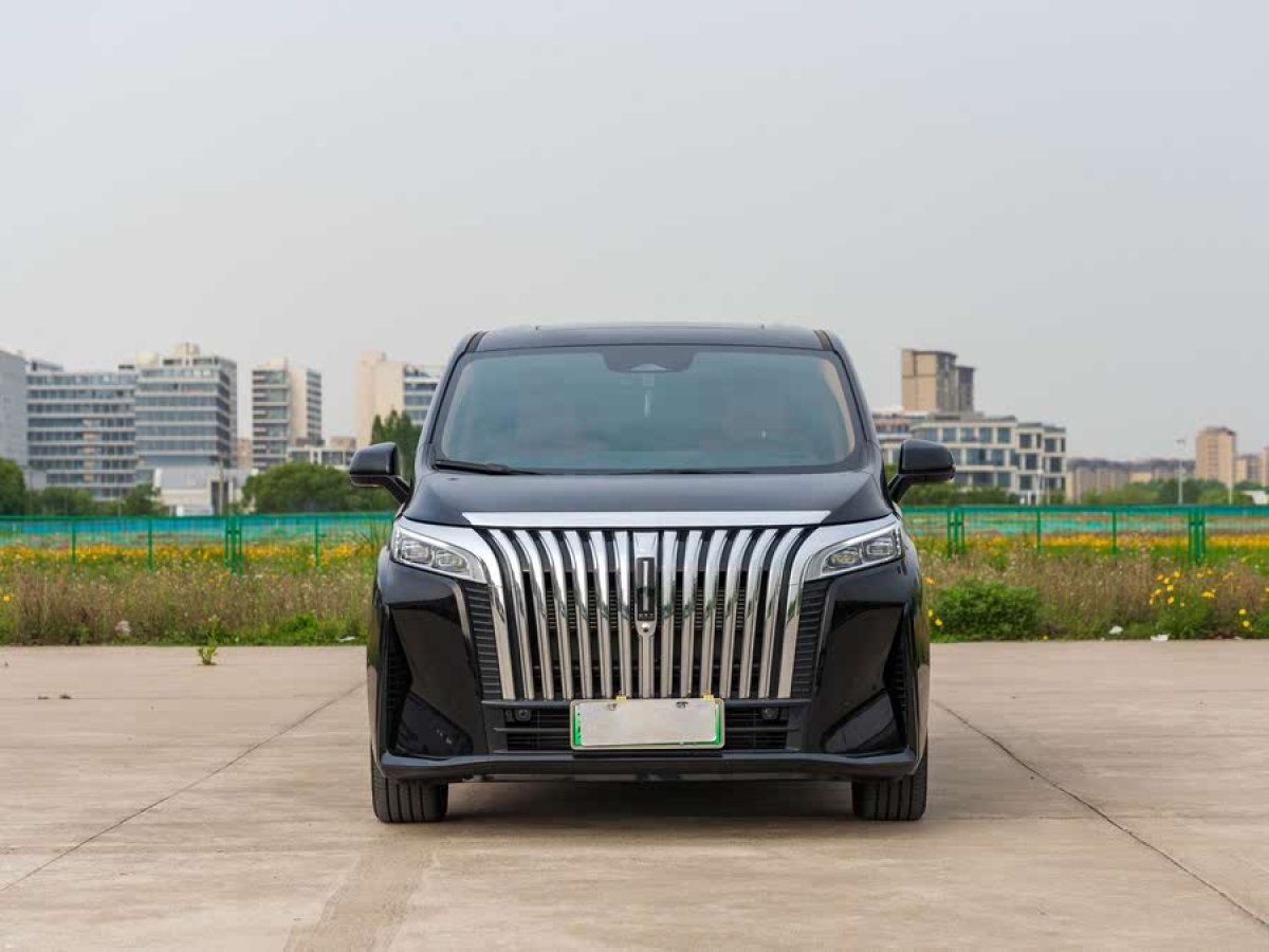 車(chē)馳 車(chē)馳V-Class  2024款 2.0T 蘭馳牌巴菲特旗艦版圖片