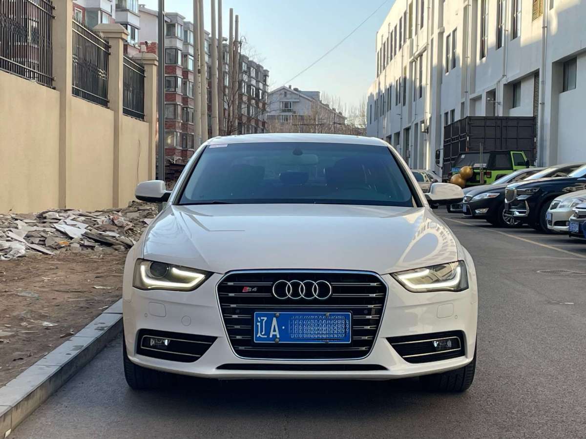 奧迪 奧迪A4L  2013款 35 TFSI 自動舒適型圖片