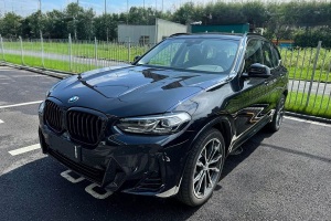 寶馬X3 寶馬 xDrive30i 領(lǐng)先型 M曜夜套裝