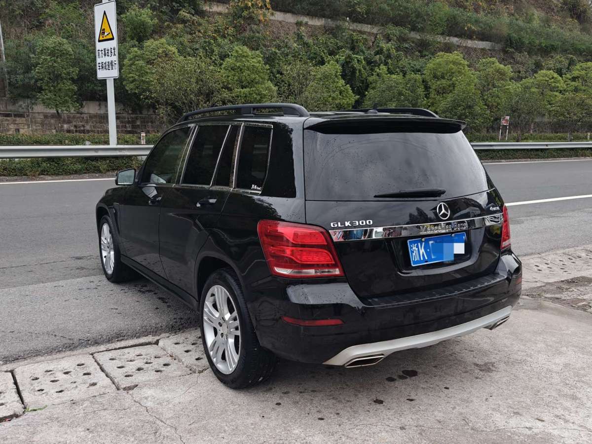 奔馳 奔馳GLK級(jí)  2013款 GLK 300 4MATIC 時(shí)尚型圖片