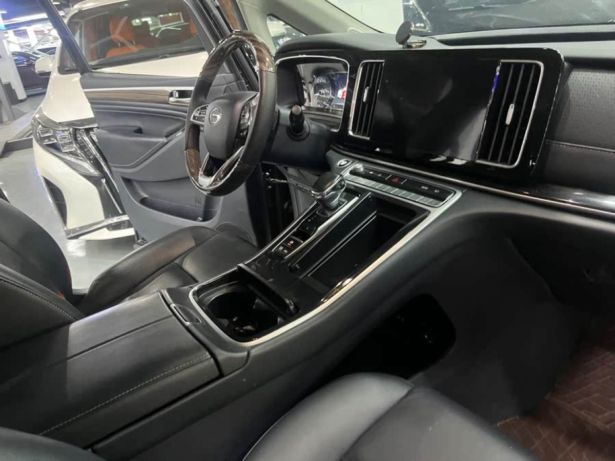 廣汽傳祺 M8  2024款 領秀系列 390T 尊享版圖片