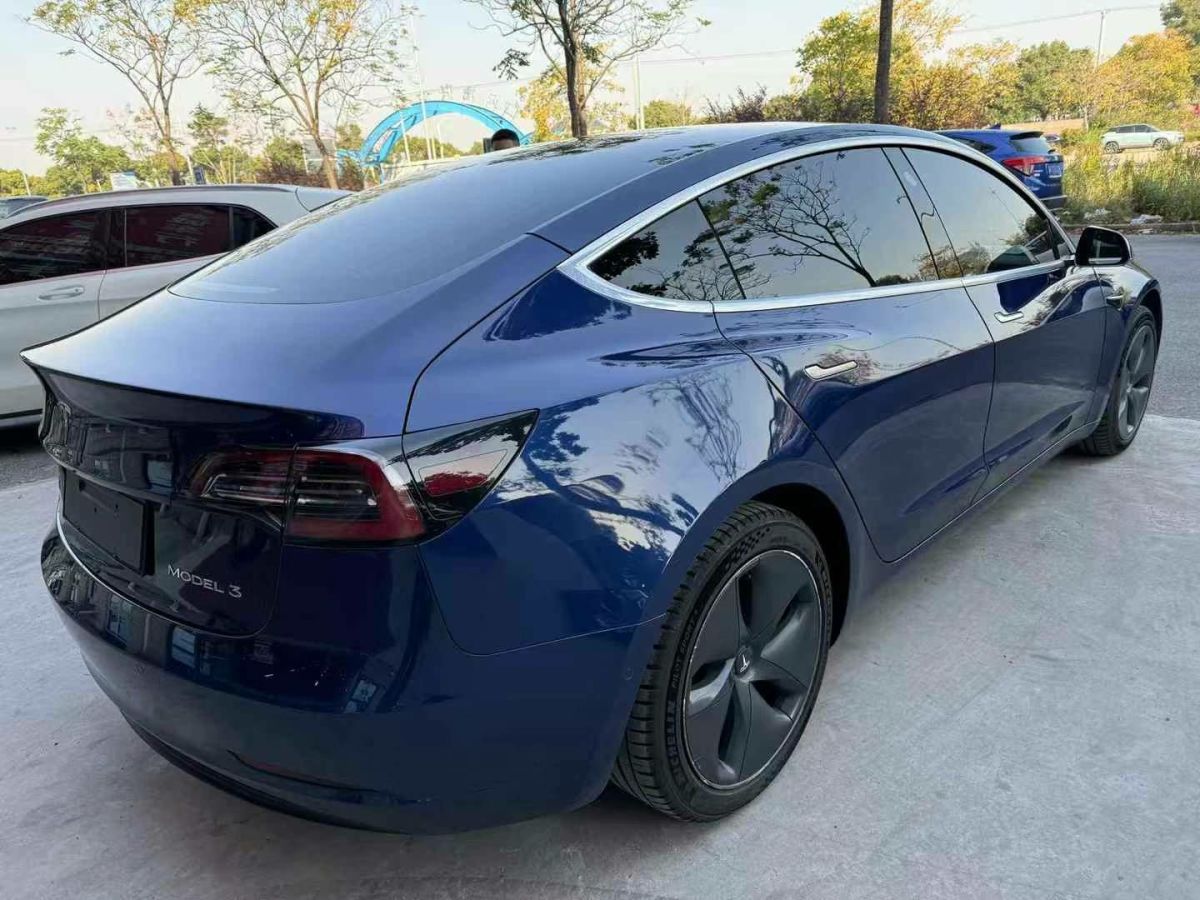 特斯拉 Model S  2021款 Plaid Plus 版圖片