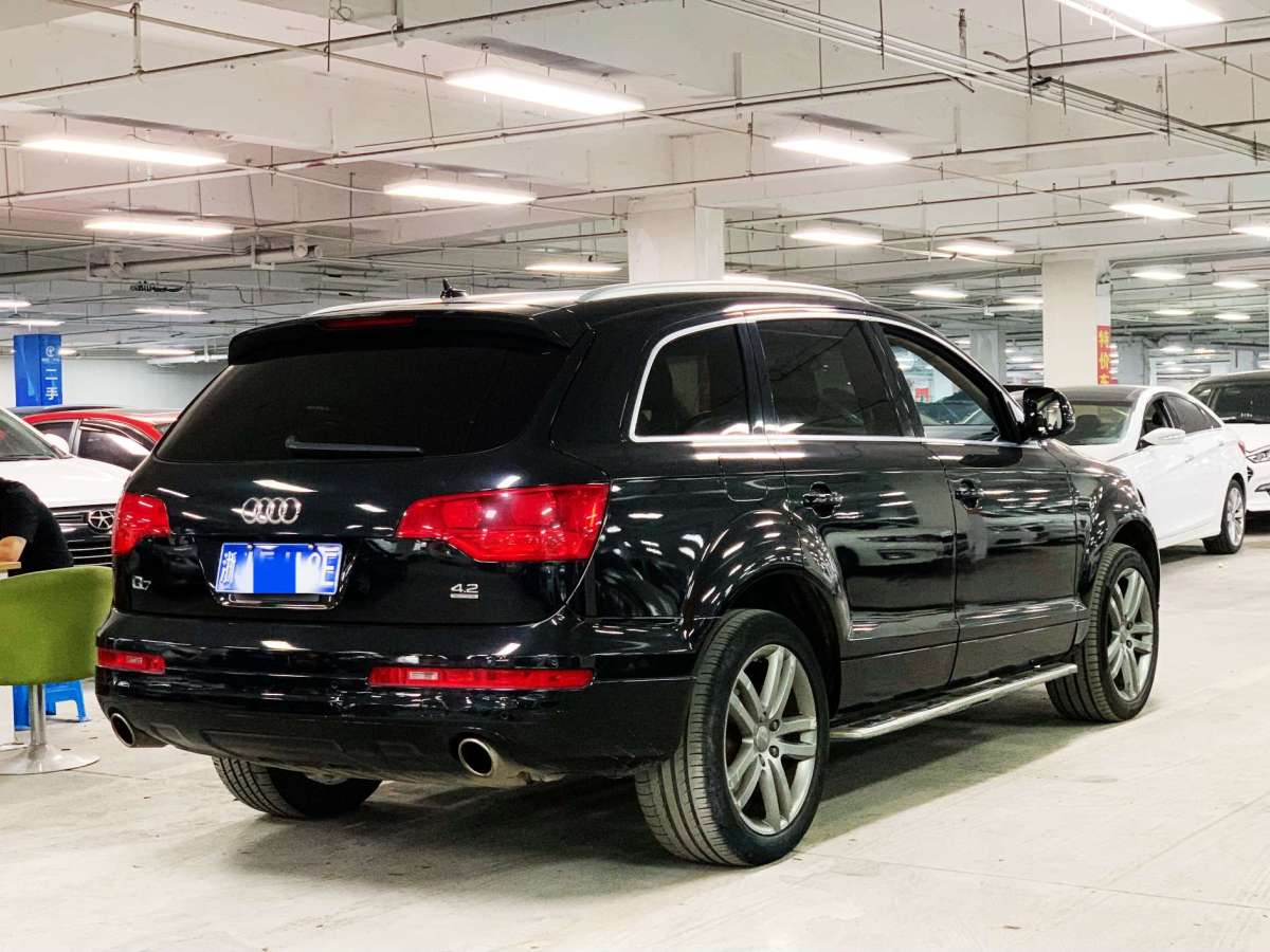 奧迪 奧迪Q7  2010款 3.6 FSI quattro 基本型圖片