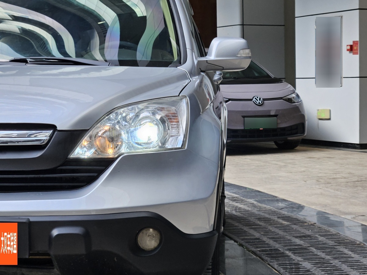 本田 CR-V  2007款 2.0L 自動(dòng)四驅(qū)經(jīng)典版圖片