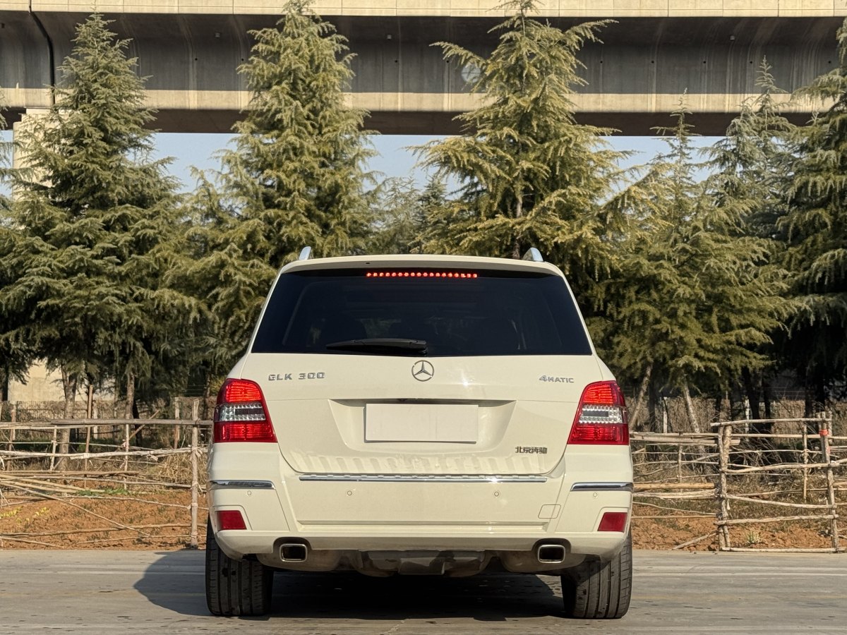 奔馳 奔馳GLK級  2012款 GLK 300 4MATIC 豪華型圖片