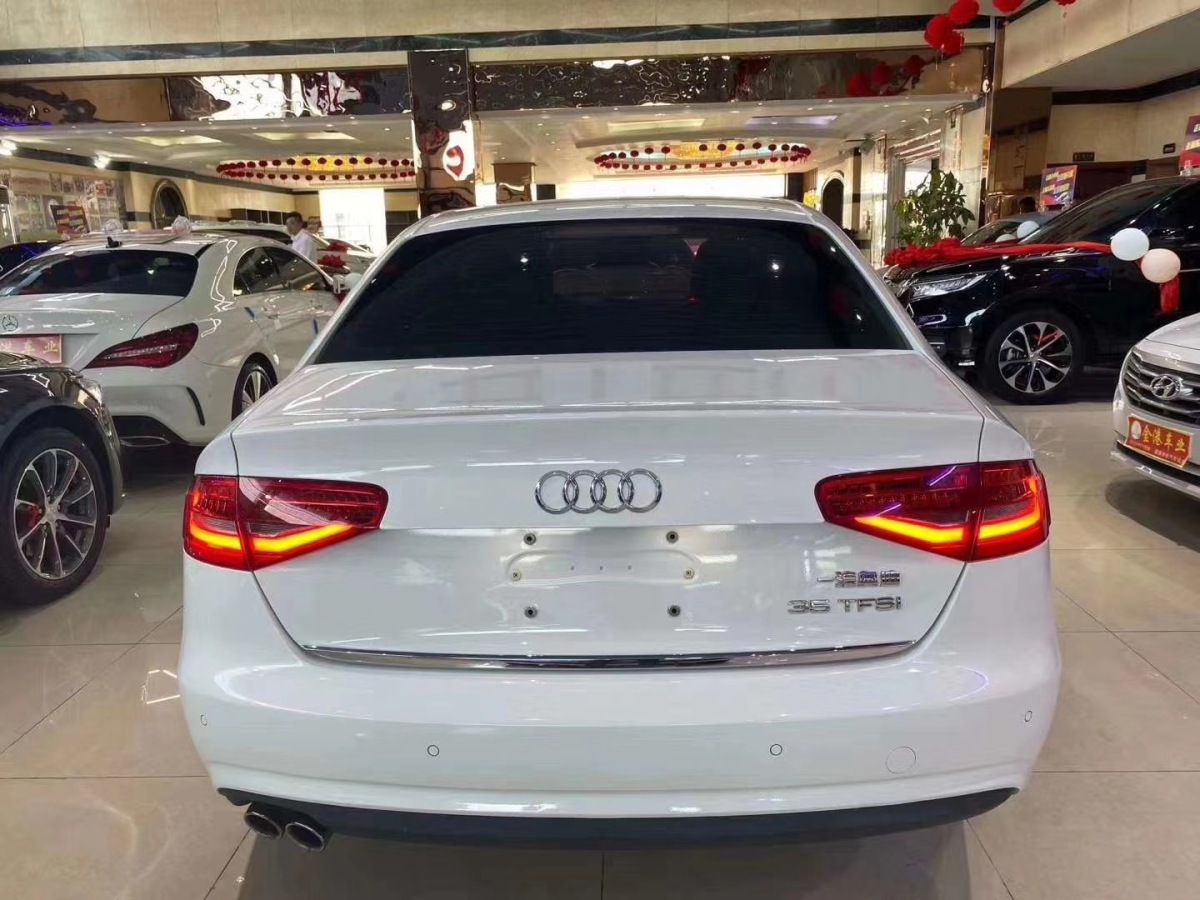 奧迪 奧迪A4L  2016款 35 TFSI 自動舒適型圖片