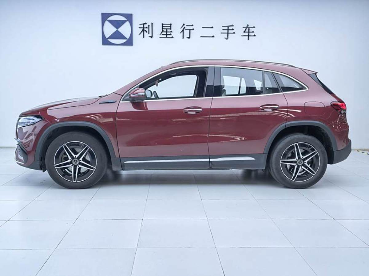 2021年10月奔馳 奔馳EQA  2022款 EQA 300 4MATIC 首發(fā)特別版