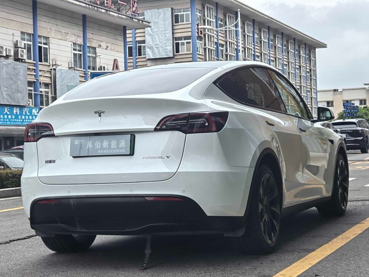 特斯拉 Model 3  2022款 改款 長續(xù)航全輪驅動版圖片