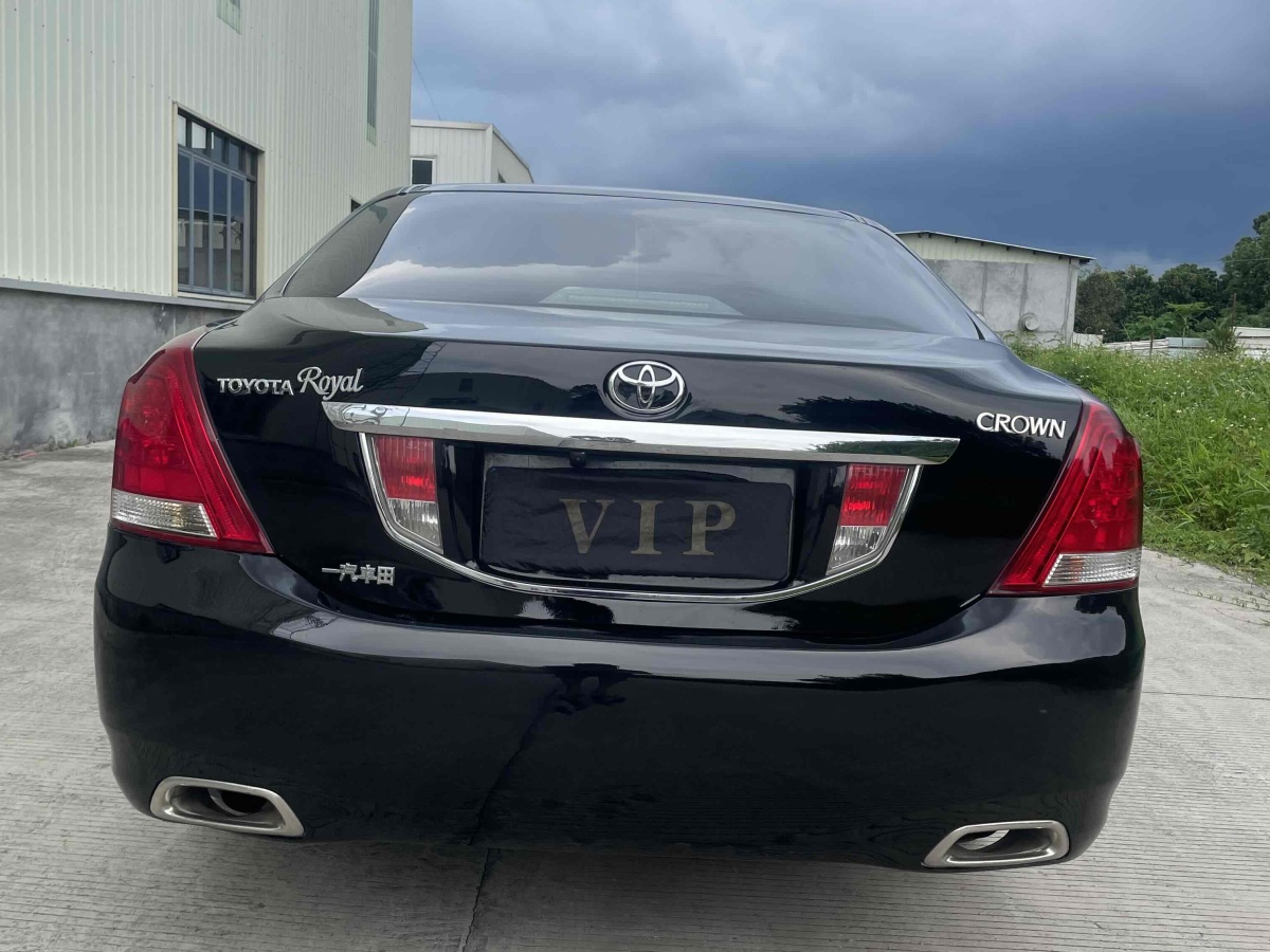 豐田 皇冠  2011款 2.5L Royal 真皮天窗特別版圖片