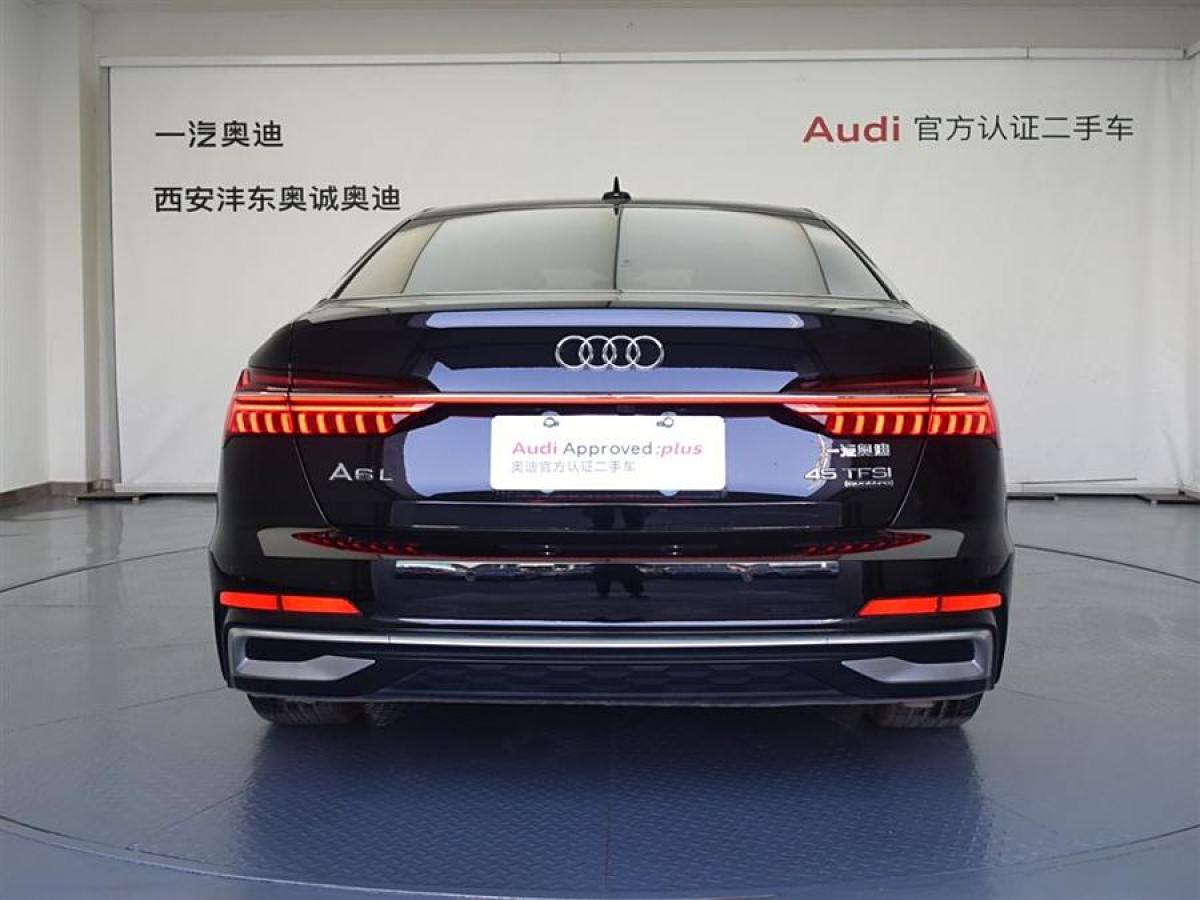 奧迪 奧迪A6L  2024款 45 TFSI quattro 臻選動(dòng)感型圖片