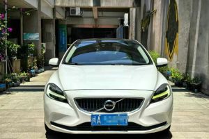 V40 沃爾沃 Cross Country T3 智雅版