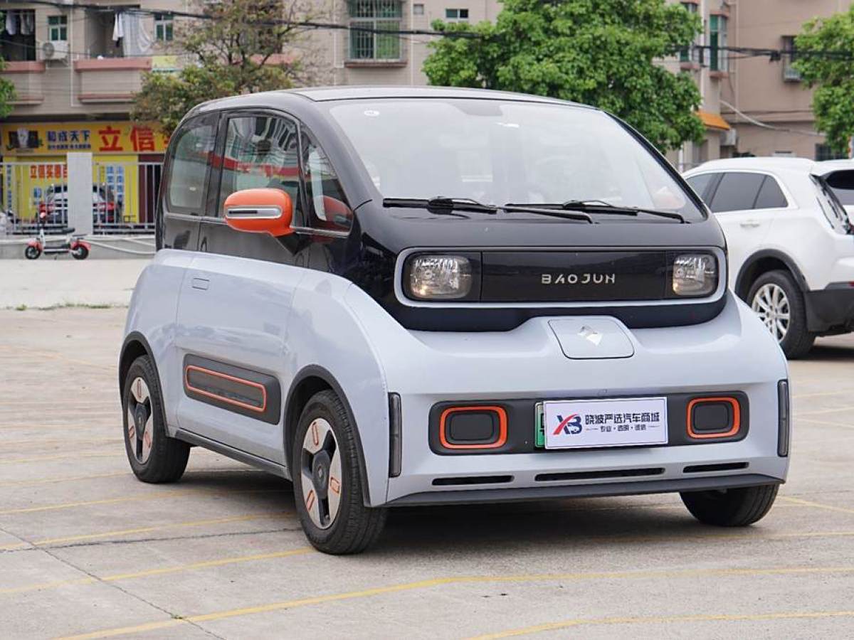 2022年12月寶駿 寶駿KiWi EV  2021款 設(shè)計師 三元鋰