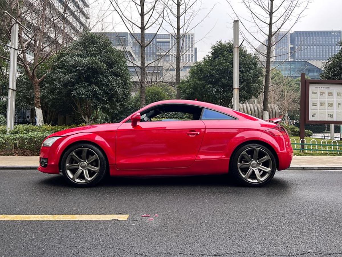 奧迪 奧迪TT  2011款 TT Coupe 2.0TFSI圖片