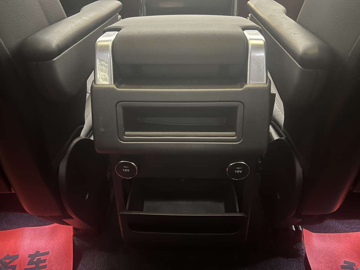 2018年10月路虎 发现  2017款 3.0T V6 S 汽油版