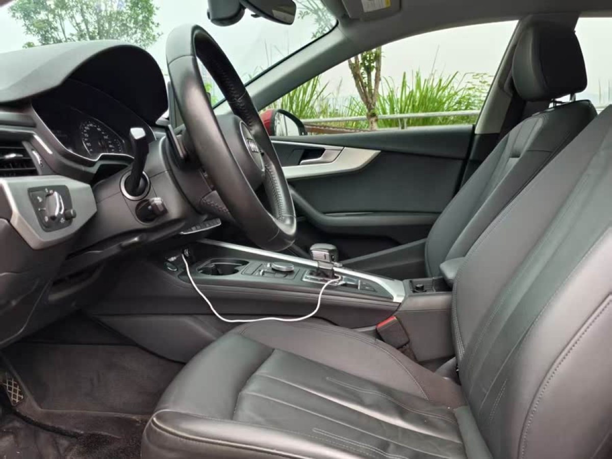 奧迪 奧迪A5  2017款 Sportback 40 TFSI 時尚型圖片
